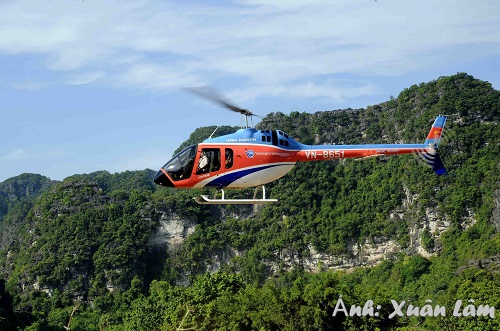 Experience a helicopter flight to admire Trang An world heritage from above