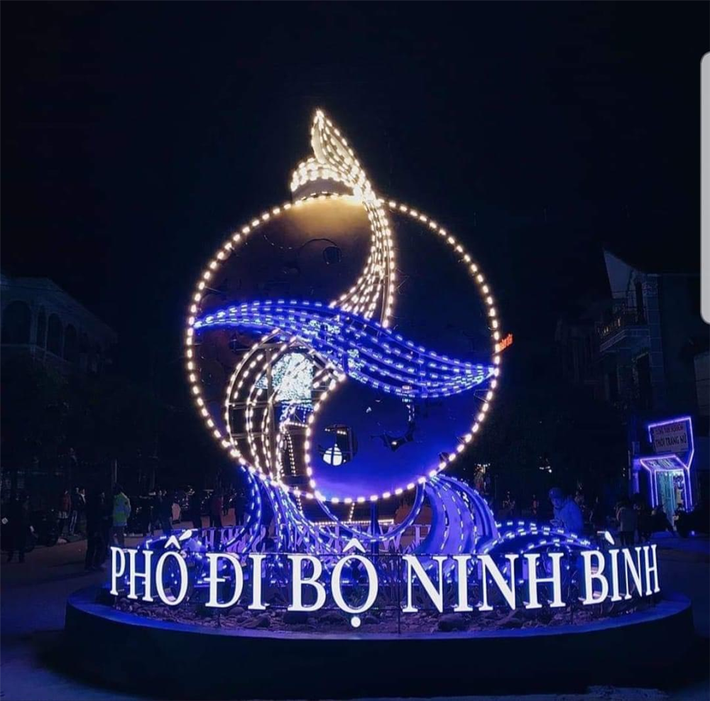 Interesting destinations in Ninh Binh by night (part 1)